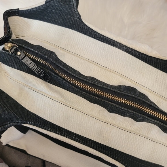 Kate Spade Cambridge Stevie Striped Bag - Picture 10 of 11